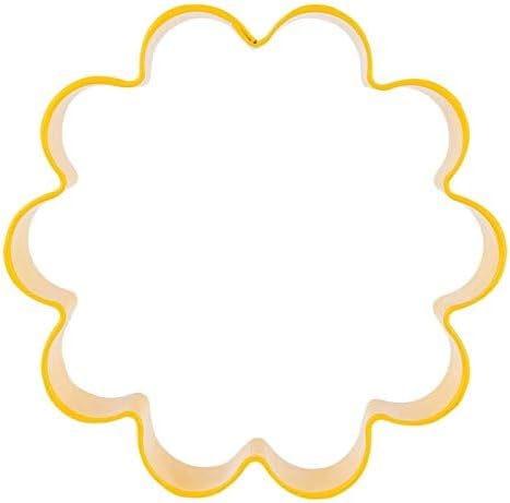 Wilton 3 Flower Metal Cookie Cutter