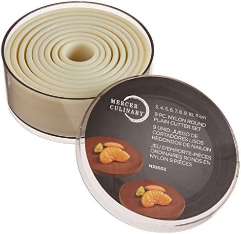Mercer Culinary 9-Piece Round Cookie Cutter Set 1