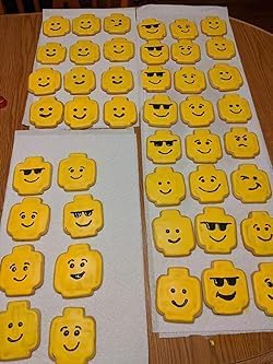 Mighty Gadget MG Detailed Toy Block Head Cookie Cutter 3-12 Inches