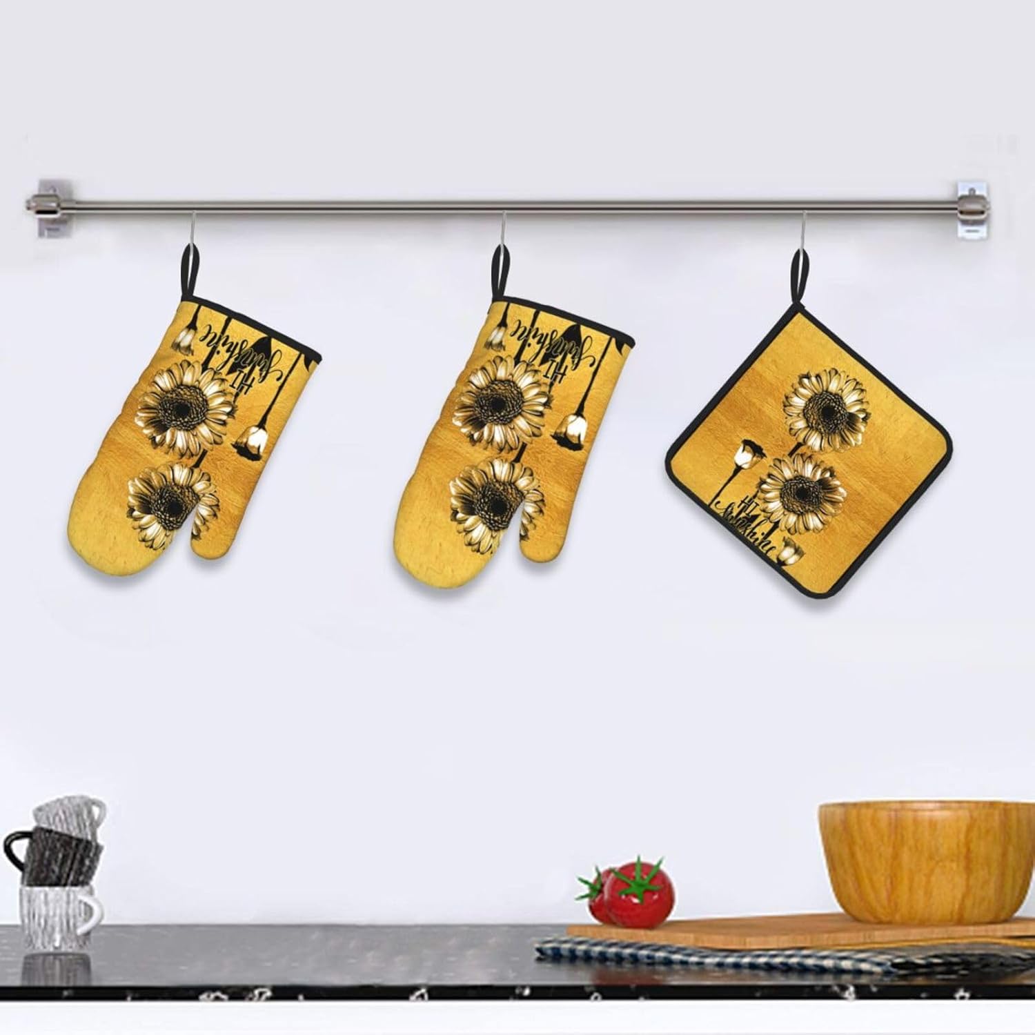 TNOKKU Sunflower Oven Mitts Set for Women