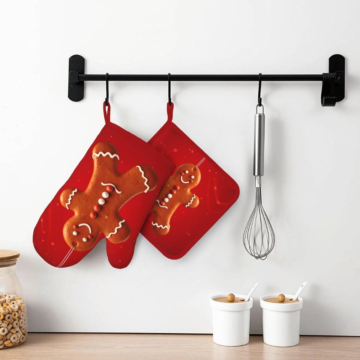 SHIRMDIY Oven Mitts and Potholders Gingerbread Man Christmas Silicone Set