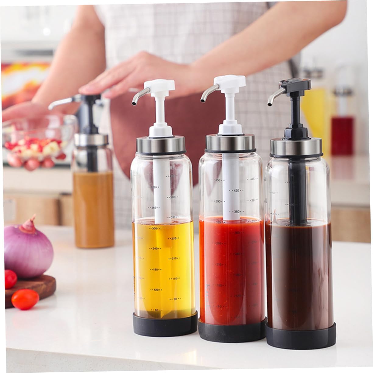 MAGICLULU 500ml Squeeze Sauce Press Bottle Black 1