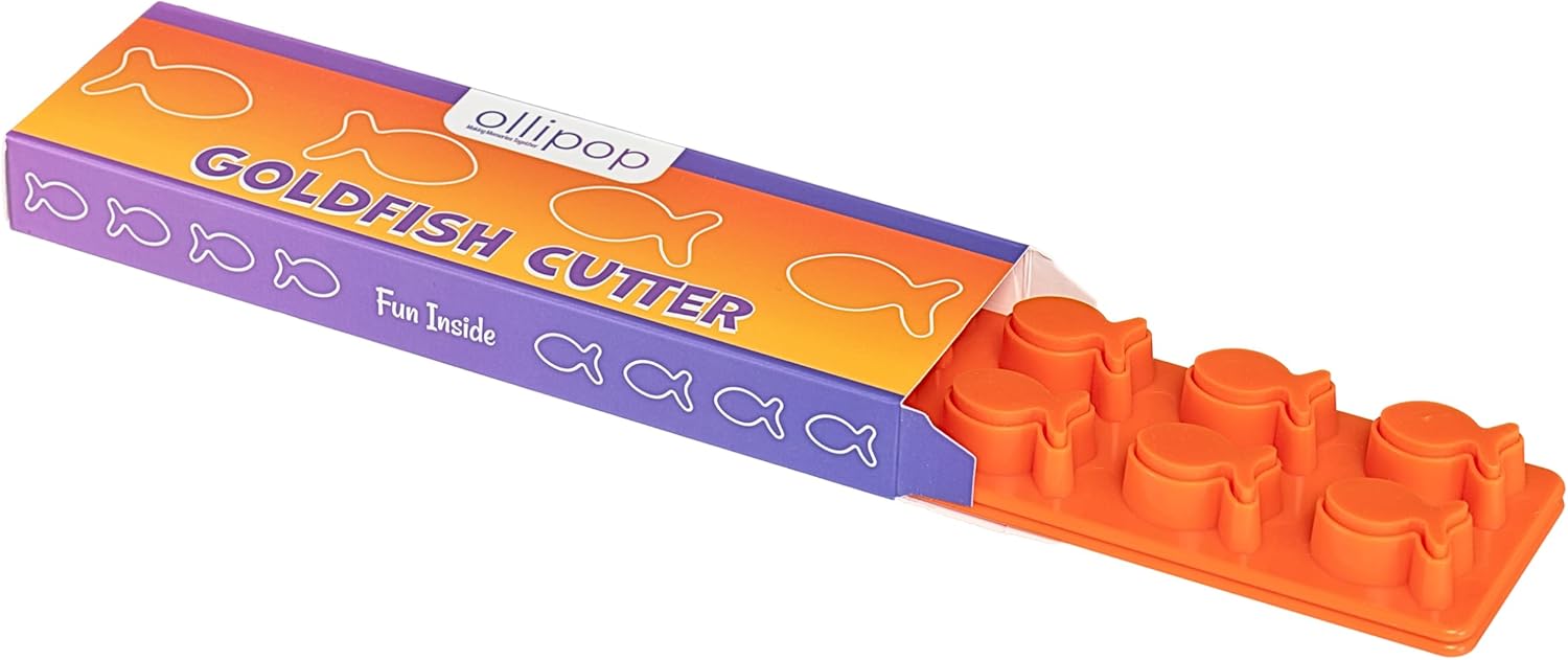 Goldfish Cutter with Pusher for Fun Baking
