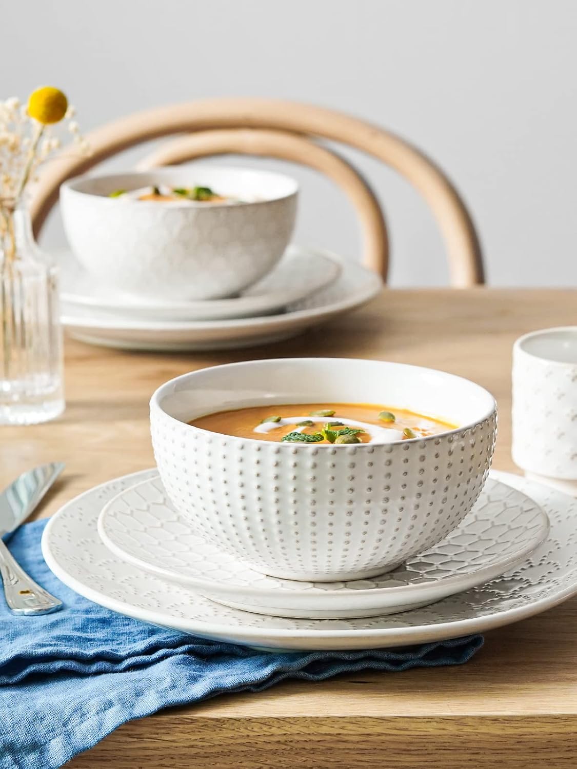 LE TAUCI 16 Piece Dinnerware Set Arctic White