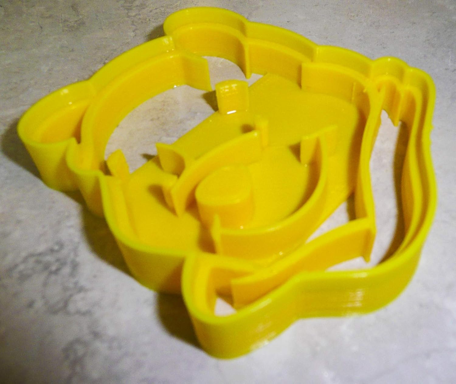 WINNIE THE POOH BAKING TOOL COOKIE CUTTER USA
