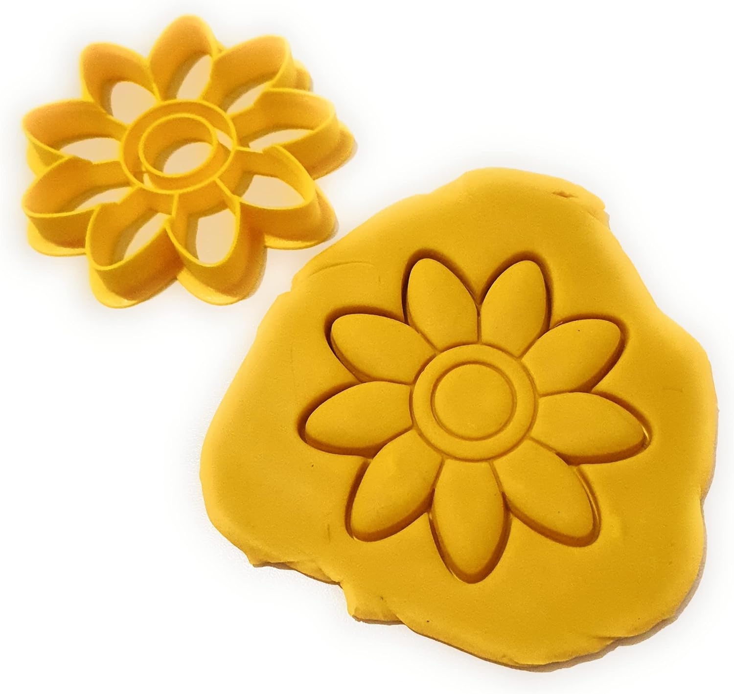 T3D Daisy Flower Cookie Cutter 35x35 Inch