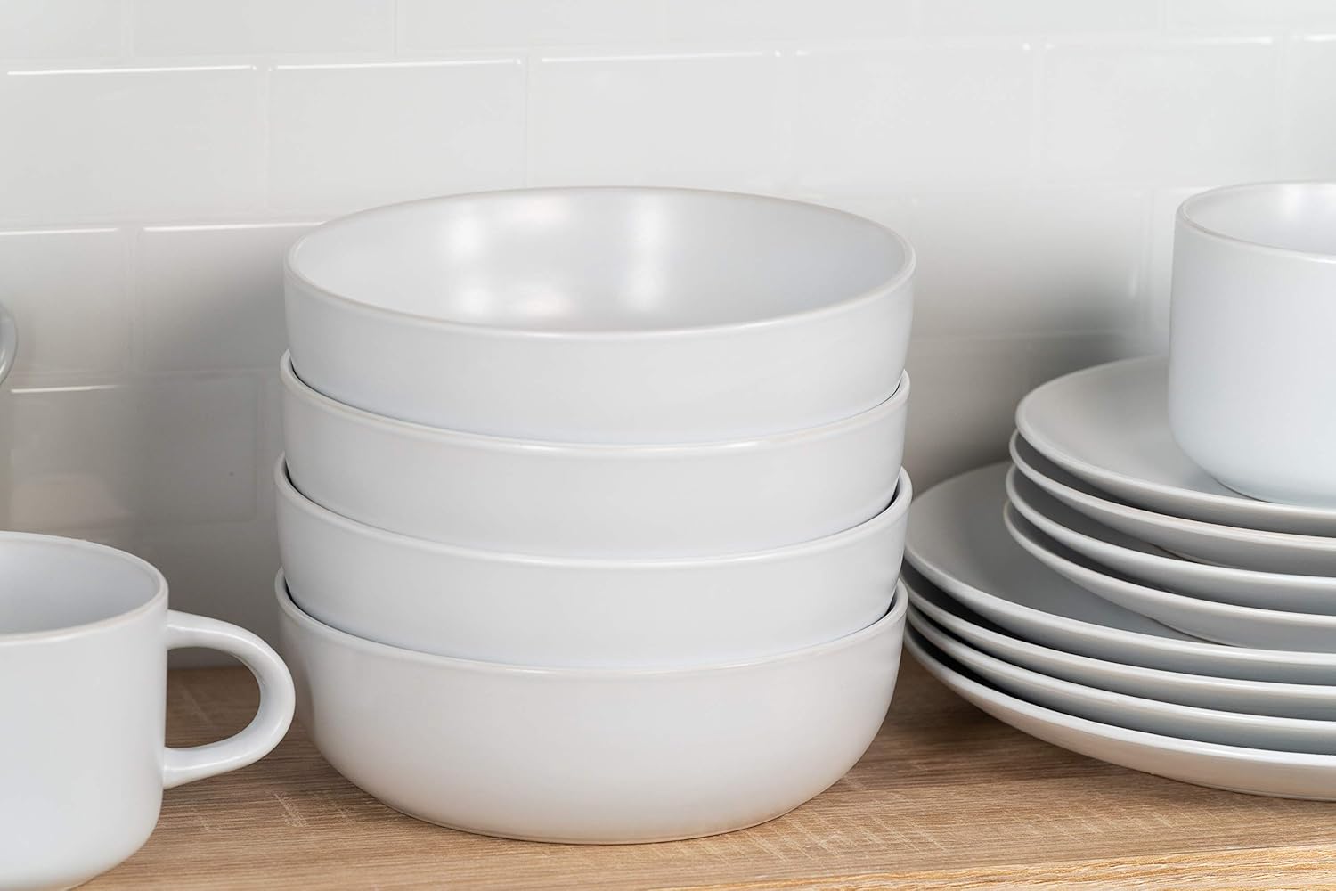 10 Strawberry Street Wazee Matte Coupe Dinnerware Set of 16 1