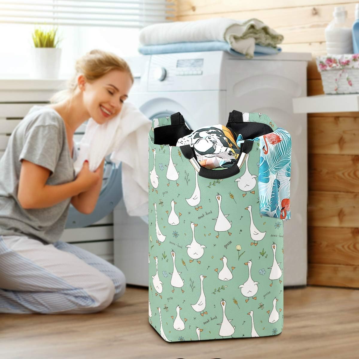 Susiyo Foldable Laundry Basket with Handles and Waterproof Interior 1