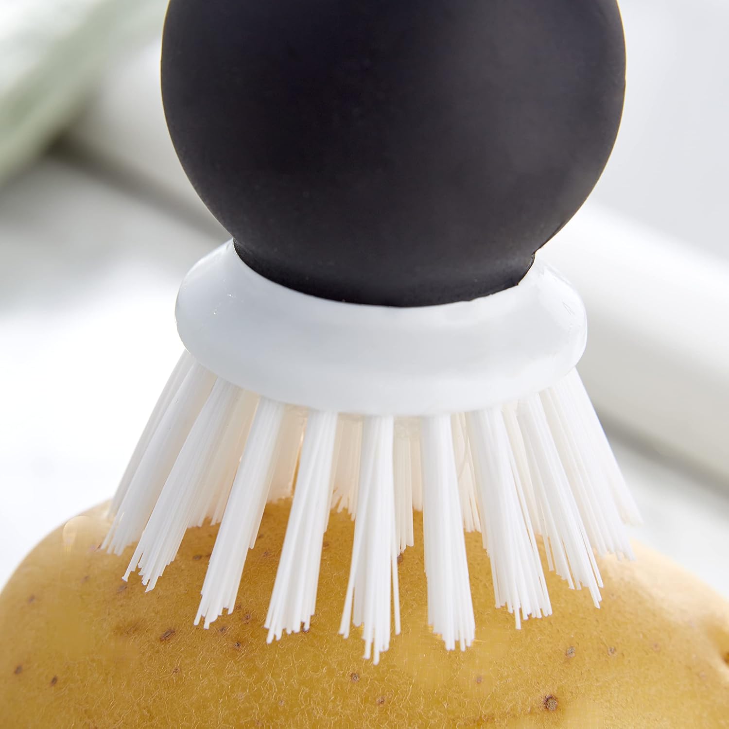 KitchenAid Soft Grip Vegetable Brush 205 Inch Black