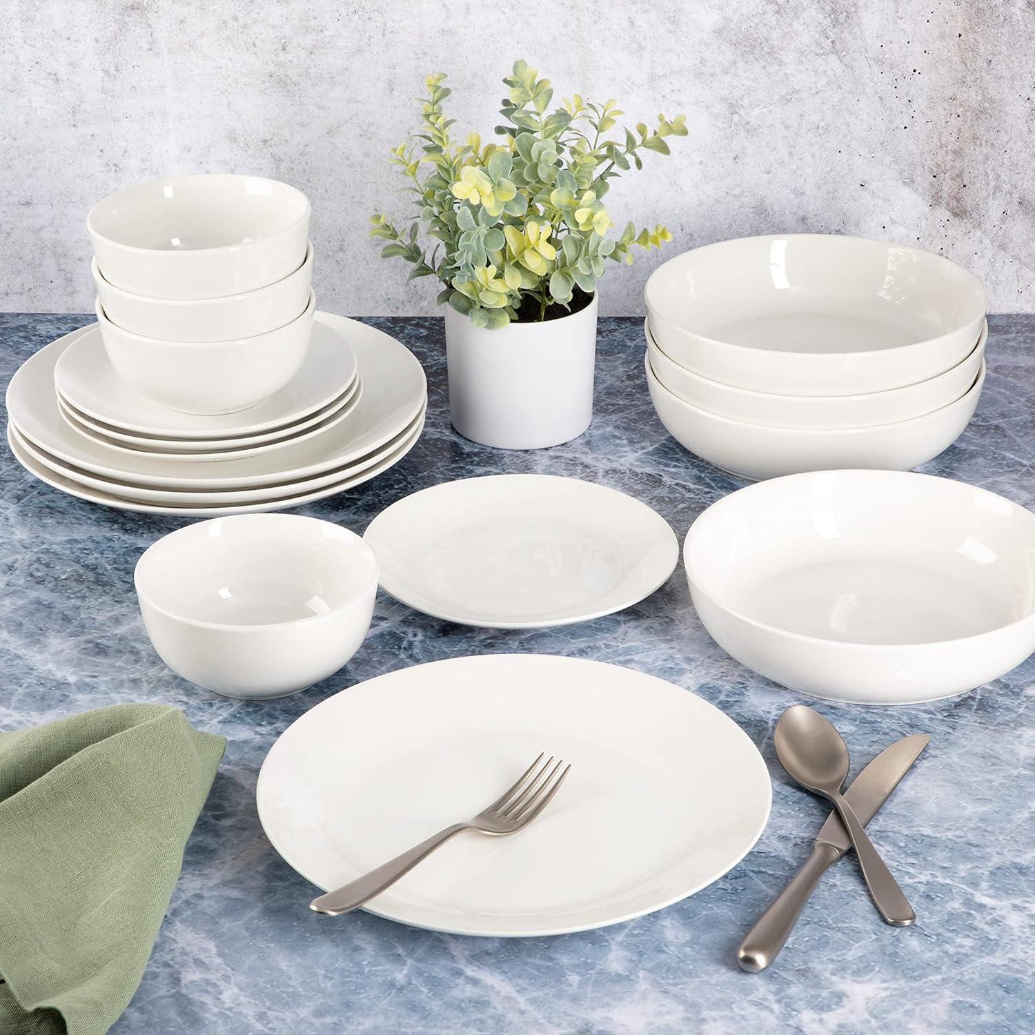 Gibson Home Gracious Dining Dinnerware Set for 4