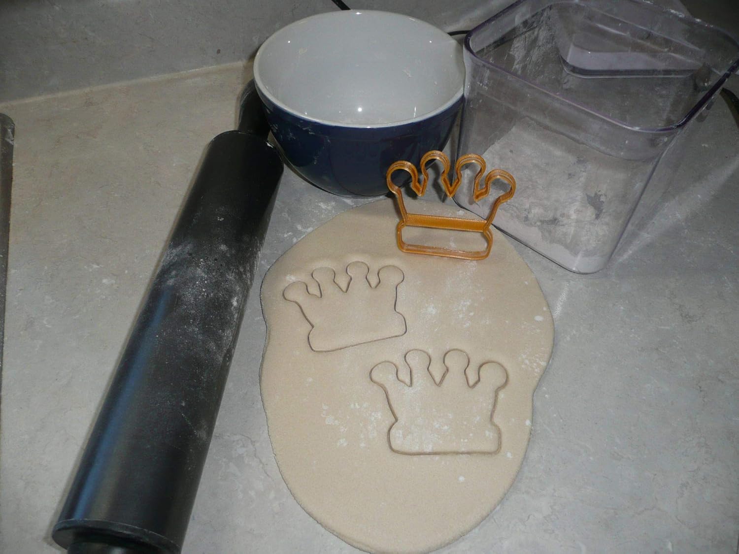 CROWN OUTLINE KING PRINCE QUEEN PRINCESS ROYAL BAKING TOOL