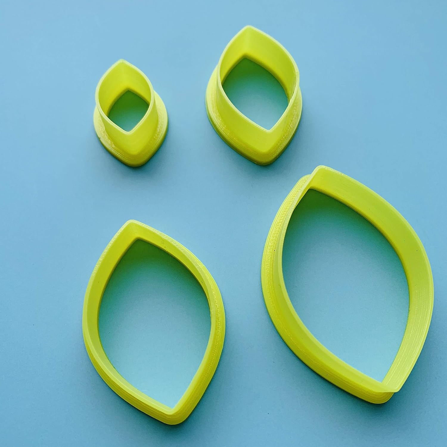 CHENRUI Set of 4 Cat Eye Shape Polymer Clay Cutters 1