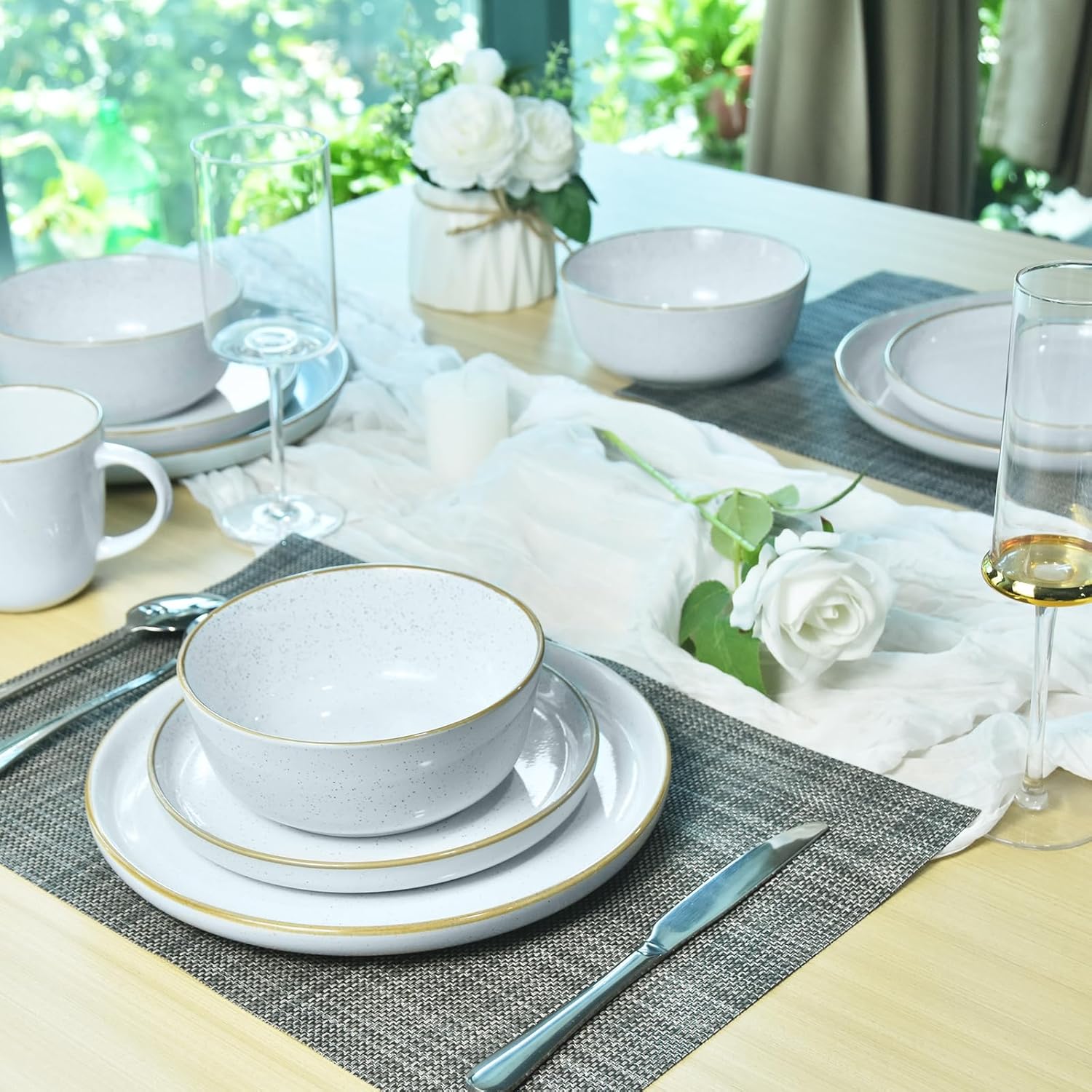 BOLIWANAY 16-Piece Ceramic Dinnerware Set for 4 1