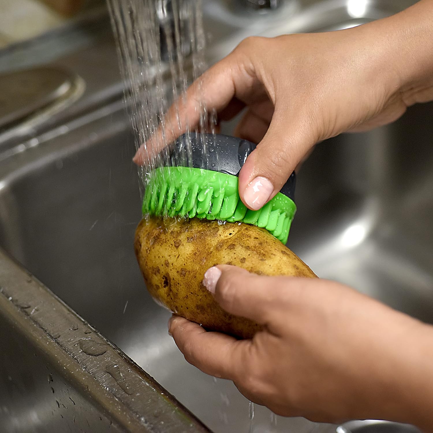 Norpro Silicone Vegetable Brush with Eye Remover