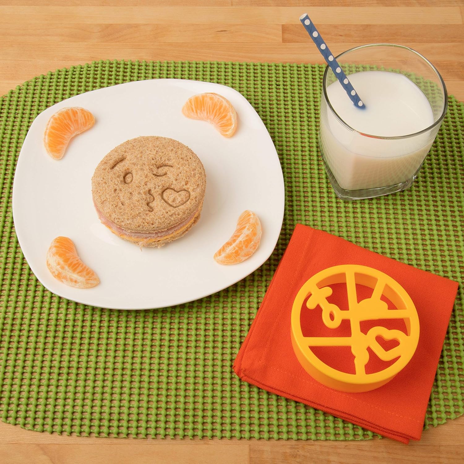 Bentology Emoji Cutters 4-Pack Set for Cookies Sandwiches More